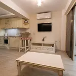 Aegean House By Rentalspro - Halkidiki 아파트