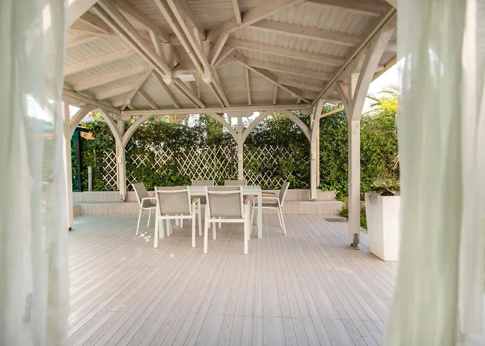 Aegean House By Rentalspro - Halkidiki Chaniotis